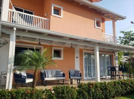 Casa confortavel - Mangaratiba-Sahy، فندق في مانغاراتيبا