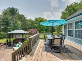 11 Mi to Greensboro Family Home with Hot Tub