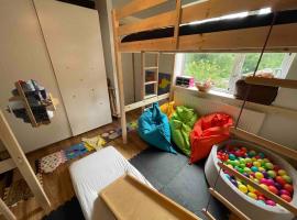 Family Break in Newmarket，位于纽马基特的酒店