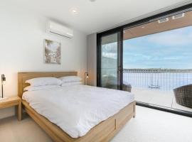 OHANA - SeaHome, hotel with pools in Batemans Bay