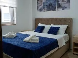 Garden Hill Apartment