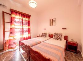 XENOFONTAS APARTMENTs, vacation rental in Agios Georgios Pagon