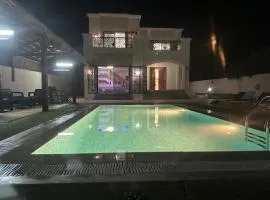 Belle Villa Avec Piscine sans vis a vis