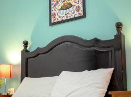 Casa Makech 2, villa en Valladolid