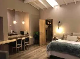 Apto BR Suites 6 min de Provenza, encanto natural