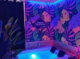 Suite Maison Tropical - Luxury Apartment in Central Bari