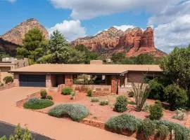 Jacuzzi, Walk to Trails, Stunning Views, Mid-Century Modern,Pool