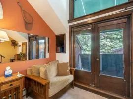 Manitou Lodge 8 by Alpine Lodging Telluride