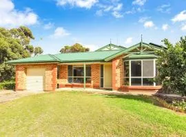 Holiday Close to the Beach Park Swimming Centre