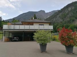 Ferienwohnung Ulrike, ski resort in Sankt Anton im Montafon