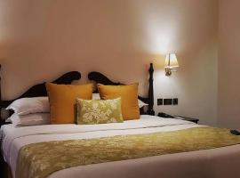 Mwaganjo Comfort, hotel en Njega