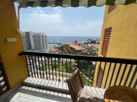 Lookout Point Tenerife Holiday Apartment Las Americas, alquiler temporario en Playa de Fañabé