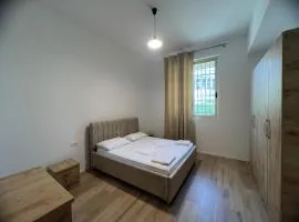 My Big Family - 2 Bedroom Apartment - Accomodation for 6- 8 guests