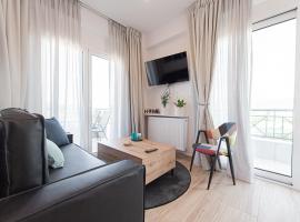 Mirtilo Apartment - Hellenic Apartments Avlona, hotel con parking en Oin&oacute;fita