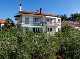 Apartmani BRAUT-Studio-ANDREA 1 with beautiful sea view, Hotel in Kornić