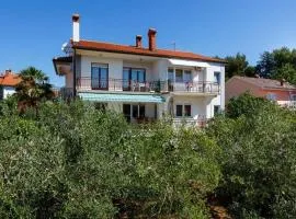 Apartmani BRAUT-Studio-ANDREA 1 with beautiful sea view