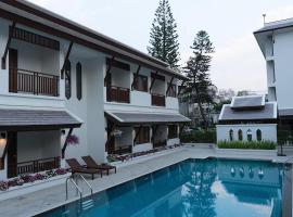 Villa Sanpakoi, hotel em Chang Moi, Chiang Mai