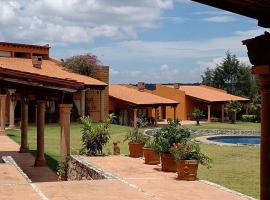 Casa La Loma, hotel con piscina a Huasca de Ocampo