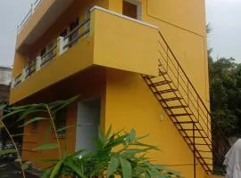 Thendral Room With Common Kitchen