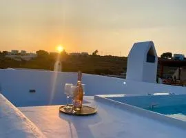 Villa Aderfia with private hot tub
