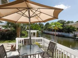 9141 Lake #102