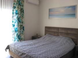 ApartHotel Relax, khách sạn ở Sînmartin