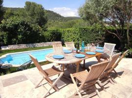 Maison familiale avec piscine 7 personnes – hotel w Cassis