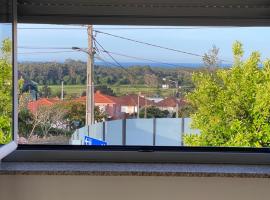 Vivenda Caixilão casa com 3 quartos, hotell i Viana do Castelo