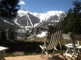 Appartement AURON + Jardin, hotel in Saint-Étienne-de-Tinée