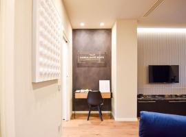 Nuova Cafe' Suite, hotel in Salice Terme