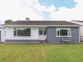 Glynderi, holiday home in Cardigan