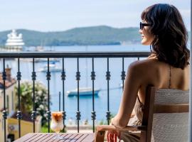 Casa Manor Boutique Hotel, hotel em Tivat