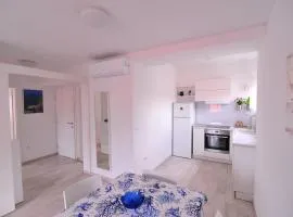 Modern apartment Grbin in the very center of Korcula