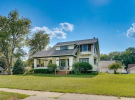 Sioux Center Home Near Dordt University, hotel Sioux Centerben