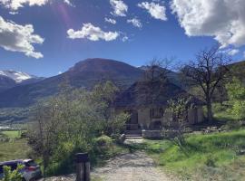 Corps de garde de la Roche, casă de vacanță din Mont-Dauphin