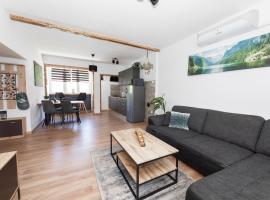 Lynx and Fox apartment, holiday rental in Delnice