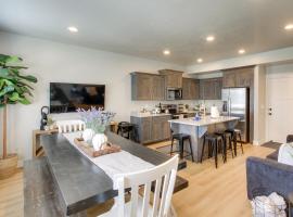 Garden City Townhome, Close to Parks and Downtown!, Hotel in Garden City