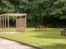 Holiday Inn Leeds-Wakefield M1 Jct40 by IHG, hotel sa Wakefield