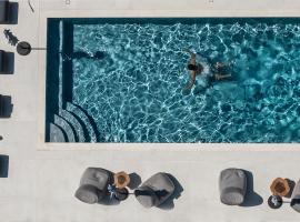 El Mar Naxos，納克索喬拉的飯店式公寓