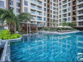 Genius Apartment Millennium Free Pool, apartment in Ho Chi Minh City