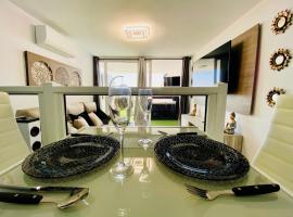 Luxury apartment in playa del inglés – luksusowy hotel w mieście San Bartolomé