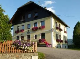 Ferienwohnungen Bachergut