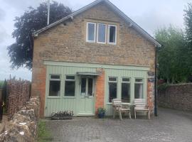 Mallows Annexe, cottage in Yetminster