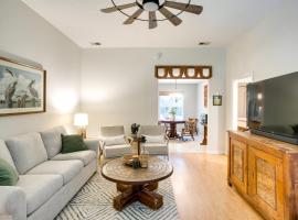 Pet-Friendly Darien Vacation Rental with Patio!, pet-friendly hotel in Darien