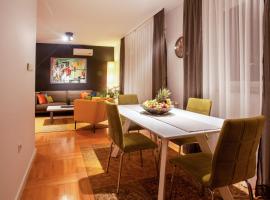 Apartment Sladic, hotel i Sisak