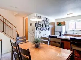 Conveniently Located Spacious Townhome, Adjacent to Snowflake Chairlift, Walk to Town WP37