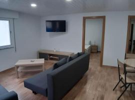 Villa T2 Maçussa - 45min Lisbon, Hotel in Massuça