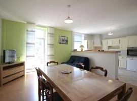 Bel appartement 3*** La Bourboule, 6 pers, Wifi inclus - FR-1-608-250