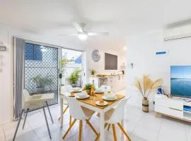Sapphire Sands 1 52 Boulder Bay Rd air con Wi Fi Cot and Highchair