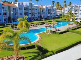 Duplex,near the Beach plus airport